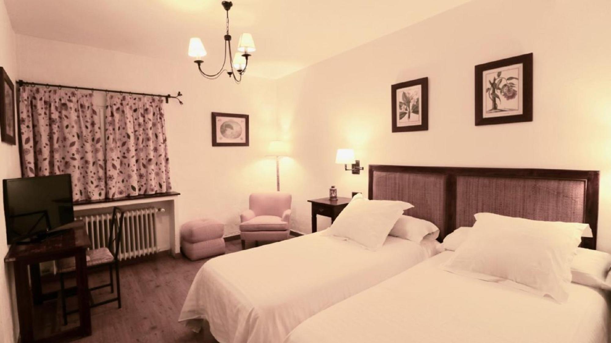 Casona De Navalmedio Hotel Cercedilla Ruang foto