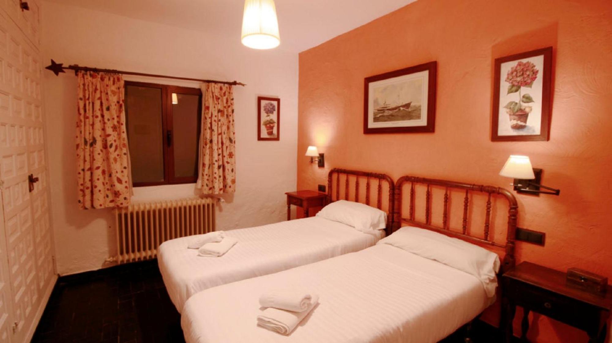 Casona De Navalmedio Hotel Cercedilla Ruang foto